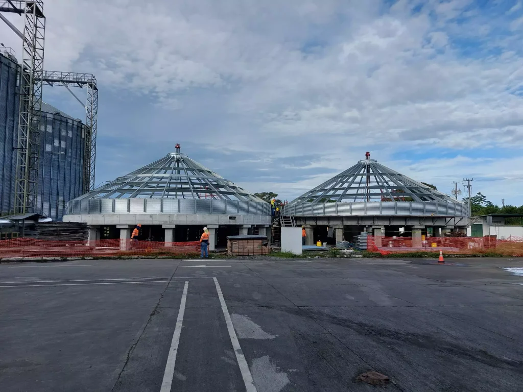 Descubre las Últimas Innovaciones en Almacenamiento Agrícola 1 Reducción de las pérdidas poscosecha: Las nuevas tecnologías pueden ayudar a los agricultores a reducir las pérdidas de productos agrícolas durante el almacenamiento, lo que puede traducirse en ahorros de costes y una mayor rentabilidad.